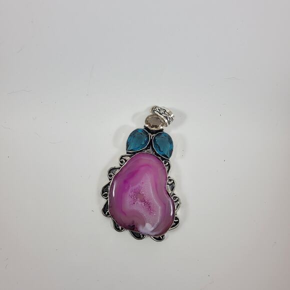 Handmade Silver Pendant with Pink Agate Druzy and Blue Topaz - Picture 9 of 10